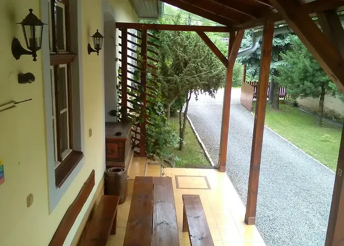 컨트리하우스 Domcek Miriam